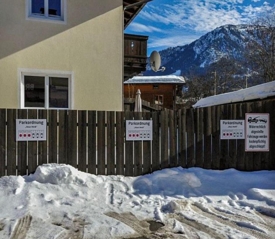 Alm'A Residence Brixen im Thale Esterno foto